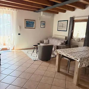 Ely Hause Apartment